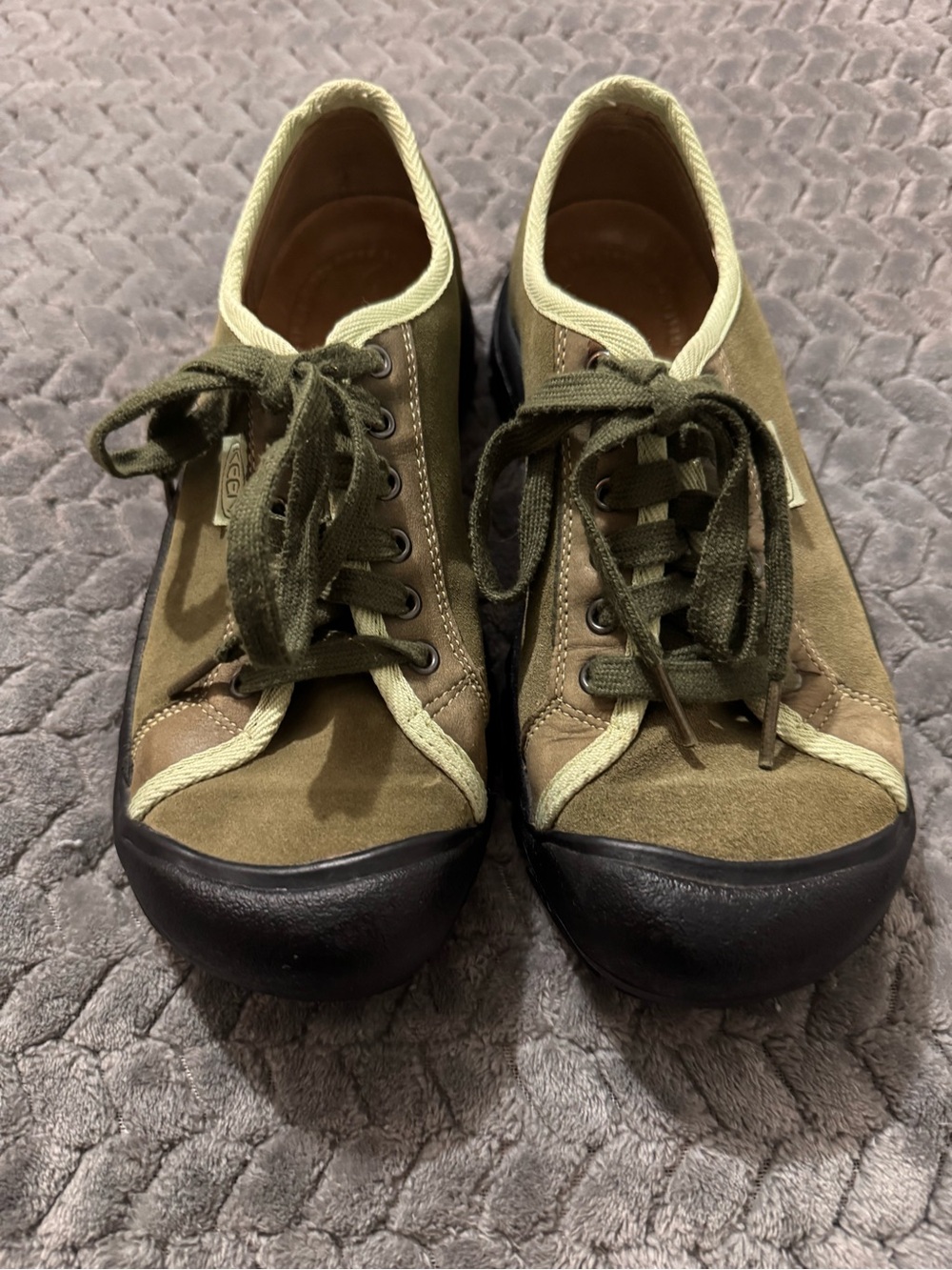Keen Women’s Olive and Black Lace-Up Sneakers